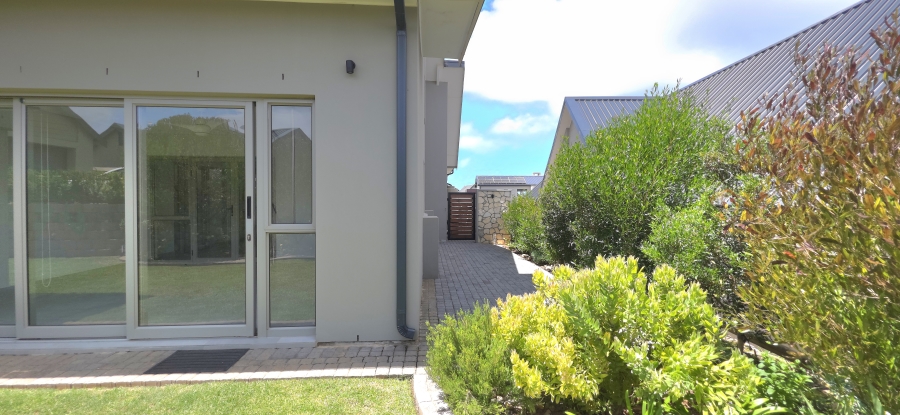 3 Bedroom Property for Sale in Hartland Lifestyle Estate Western Cape